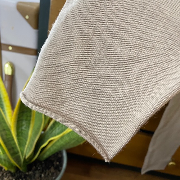 Tan leggings - Picture 2 of 5